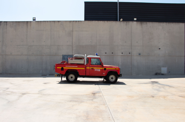 Voici le Véhicule de Premier Secours et d'Incendie, l'un des véhicules de la caserne des sapeurs pompiers d'Aubagne.